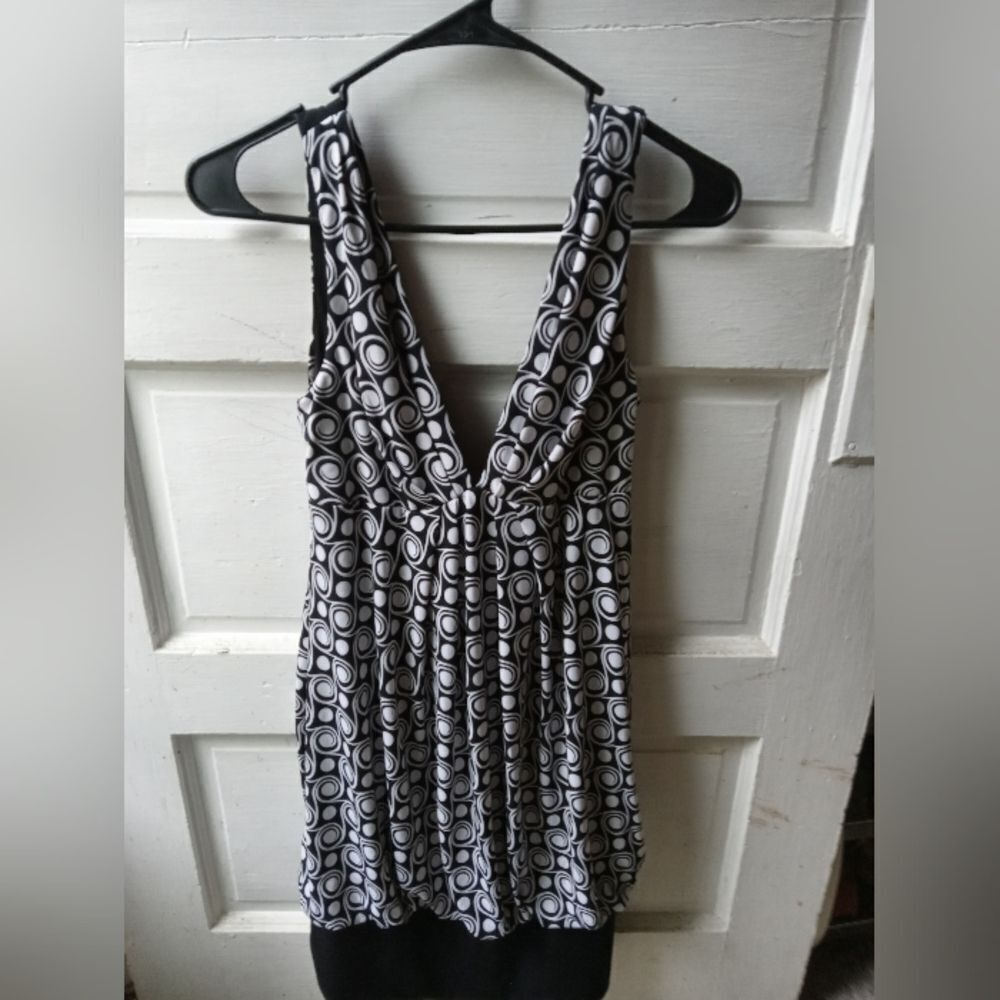 Chic Black and White Patterned Halter Dress
